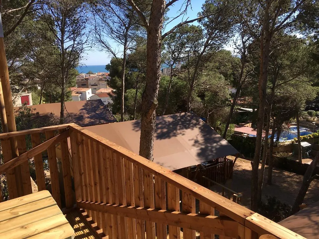 キャンプ場 Glamping Lodge Estartit レスタルティット スペイン