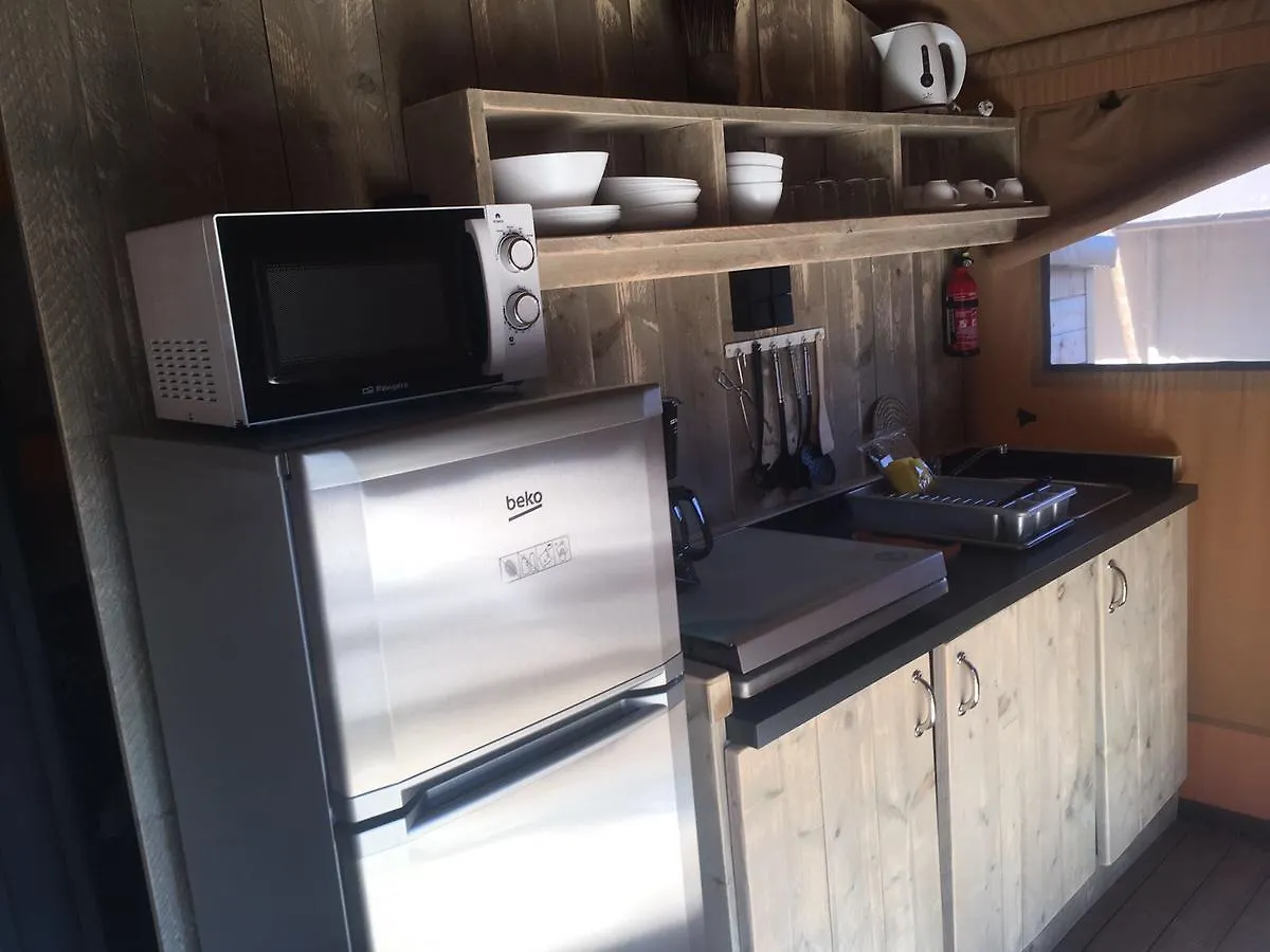 キャンプ場 Glamping Lodge Estartit レスタルティット