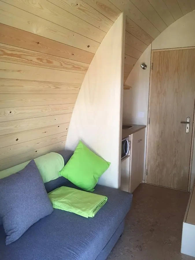 キャンプ場 Glamping Lodge Estartit レスタルティット スペイン
