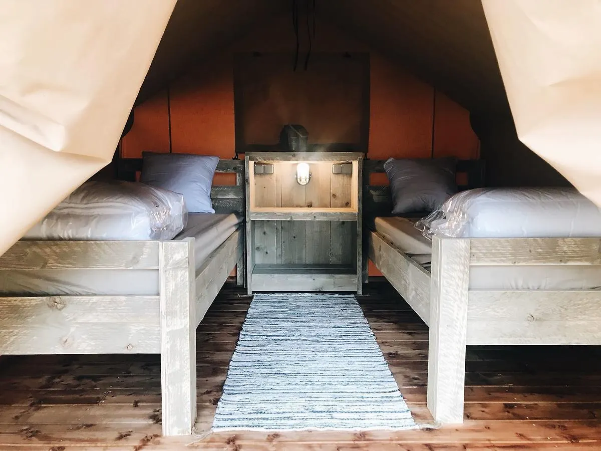 Glamping Lodge Estartit レスタルティット 0*,